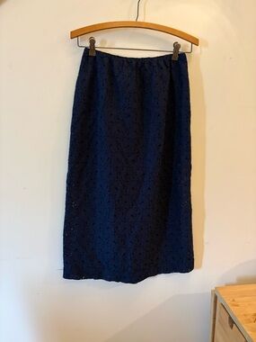 Old Navy Navy Lace Midi Skirt